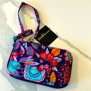 NWT Women’s Wristlet